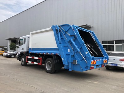 东风3吨压缩垃圾车 物业小区降本增效的性价比之选